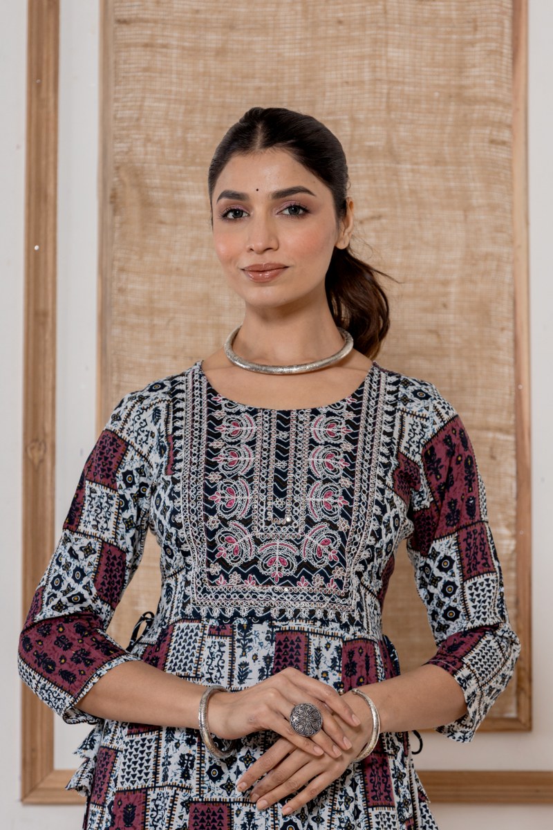 Women's Maroon & White Printed Cotton Midi Dress