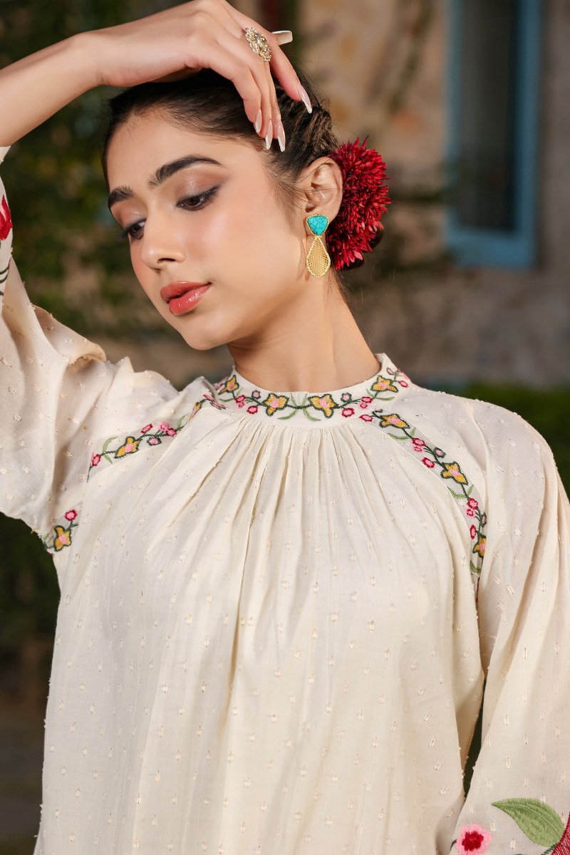 Ivory Floral Embroidered Muslin 3-Piece Kurta Set with Dupatta