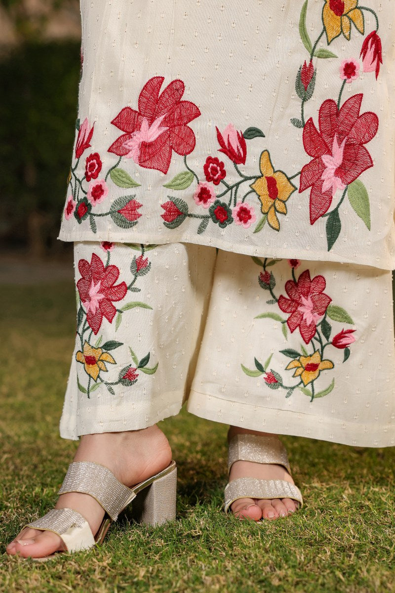 Ivory Floral Embroidered Muslin 3-Piece Kurta Set with Dupatta