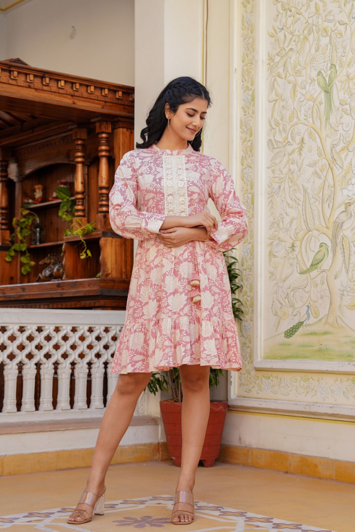 Blush Pink Floral A-Line Short Dress with Lace Placket