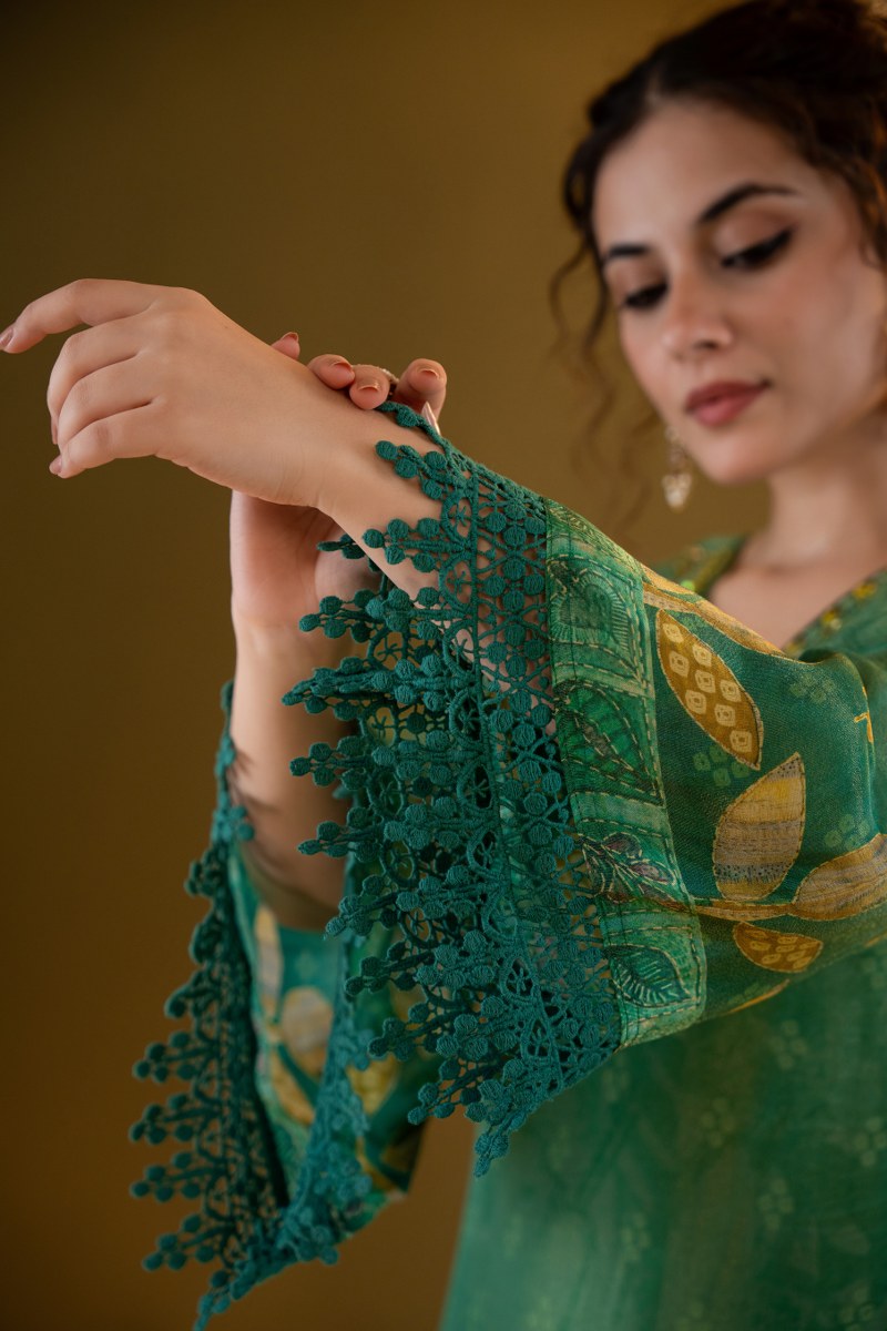 Emerald Green Muslin Printed 3-Piece Kurta Set with Embellished Dupatta