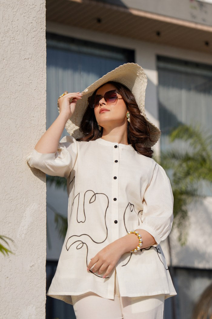 WOMEN'S CREAM CO-ORD SET WITH ABSTRACT LINE ART PRINT