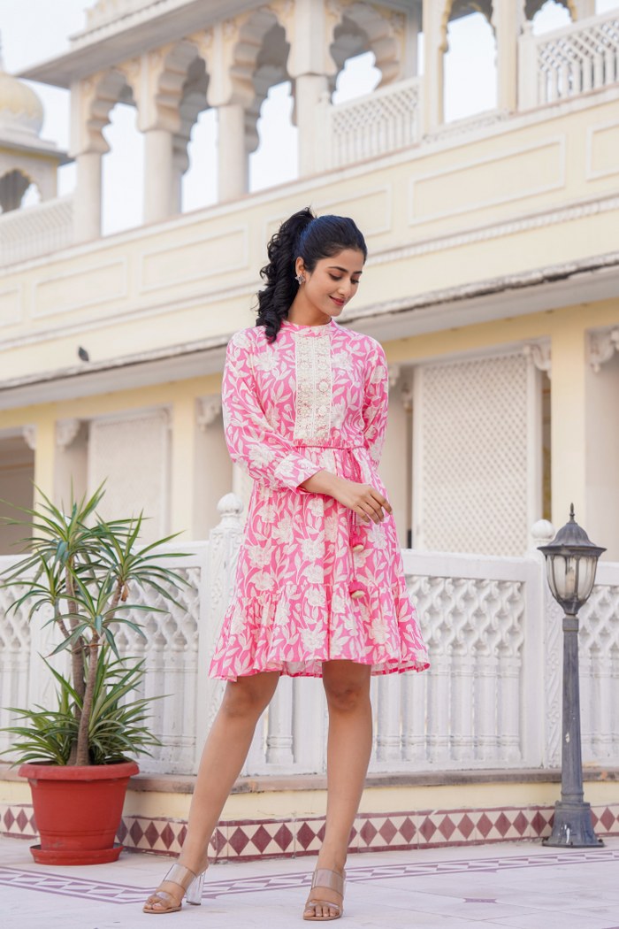 Pink Floral A-Line Short Dress with Lace Detailing