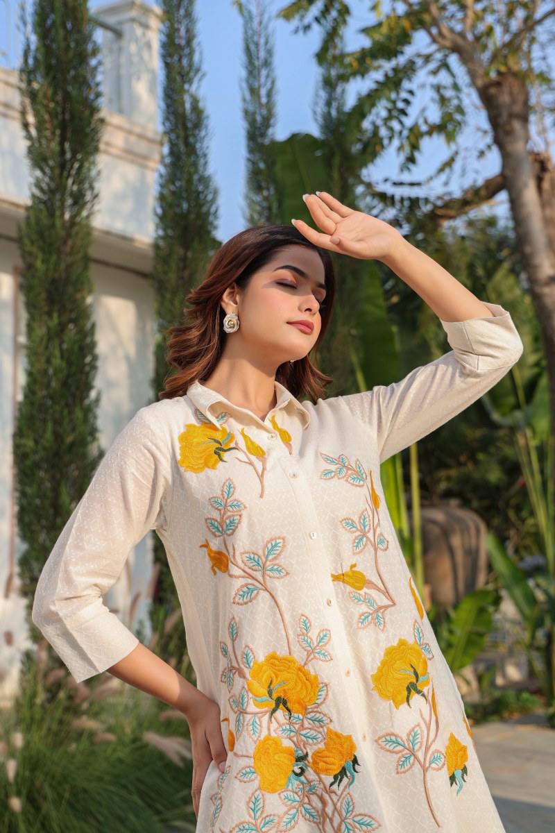Chic Off-White Cotton Co-Ord with Yellow Floral Detailing