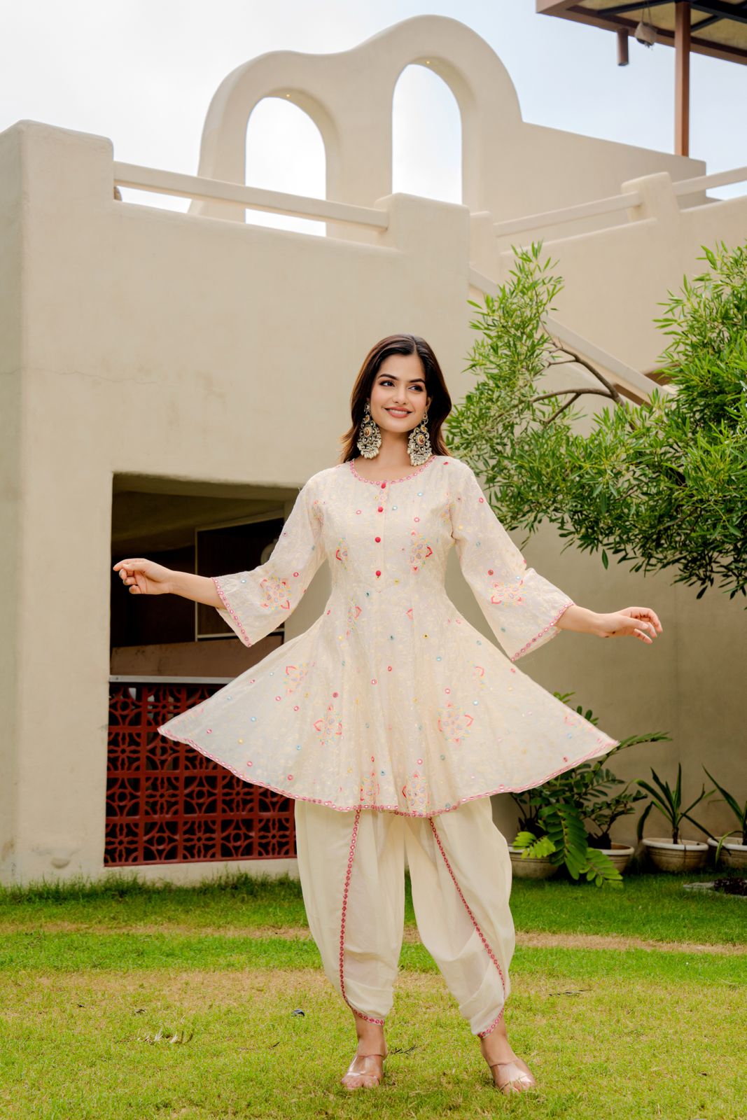 Chic Off-White Embroidered Kurta with Dhoti Pants & Dupatta – Festive Ethnic Set for Women