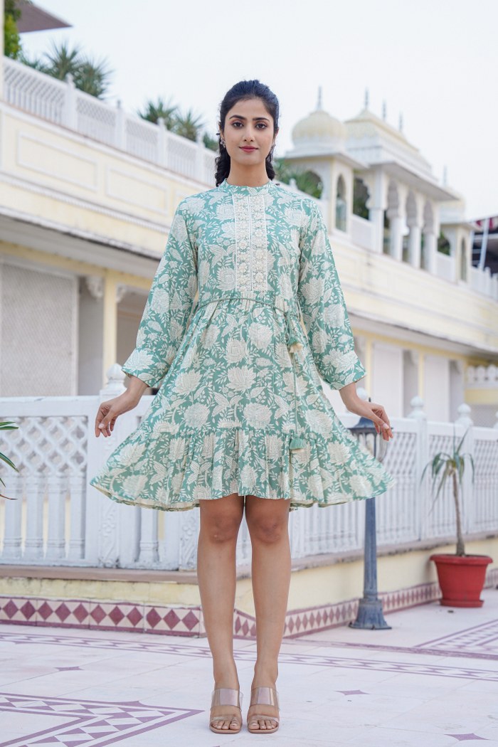 Mint Green Floral A-Line Short Dress with Lace Placket