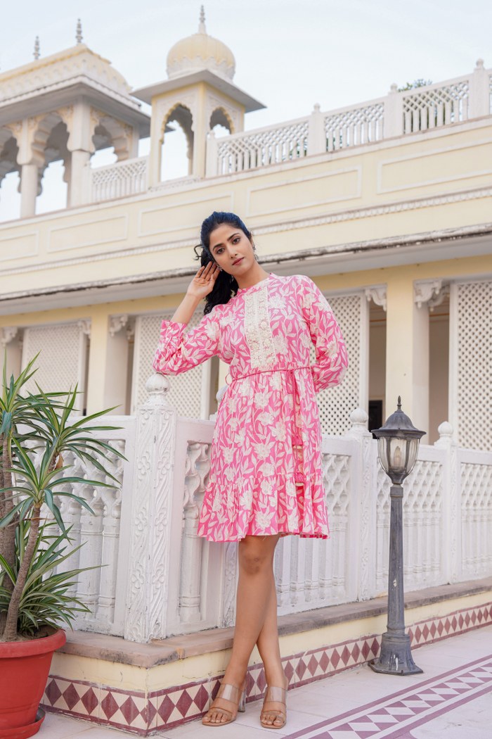 Pink Floral A-Line Short Dress with Lace Detailing